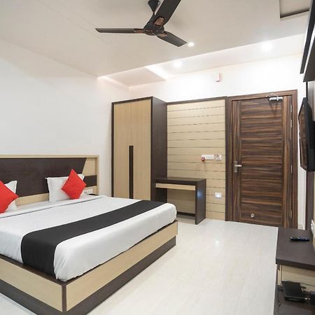 Capital O 69415 Green View Resort Aligarh Exterior photo